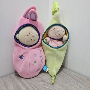 Manhattan Toy 2 Plush Snuggle Pods Hunny Bunny Sweet Pea Baby Sleeping Cute